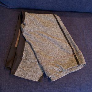 NORTH FACE Grey/Black Dynamix Leggings (XL)